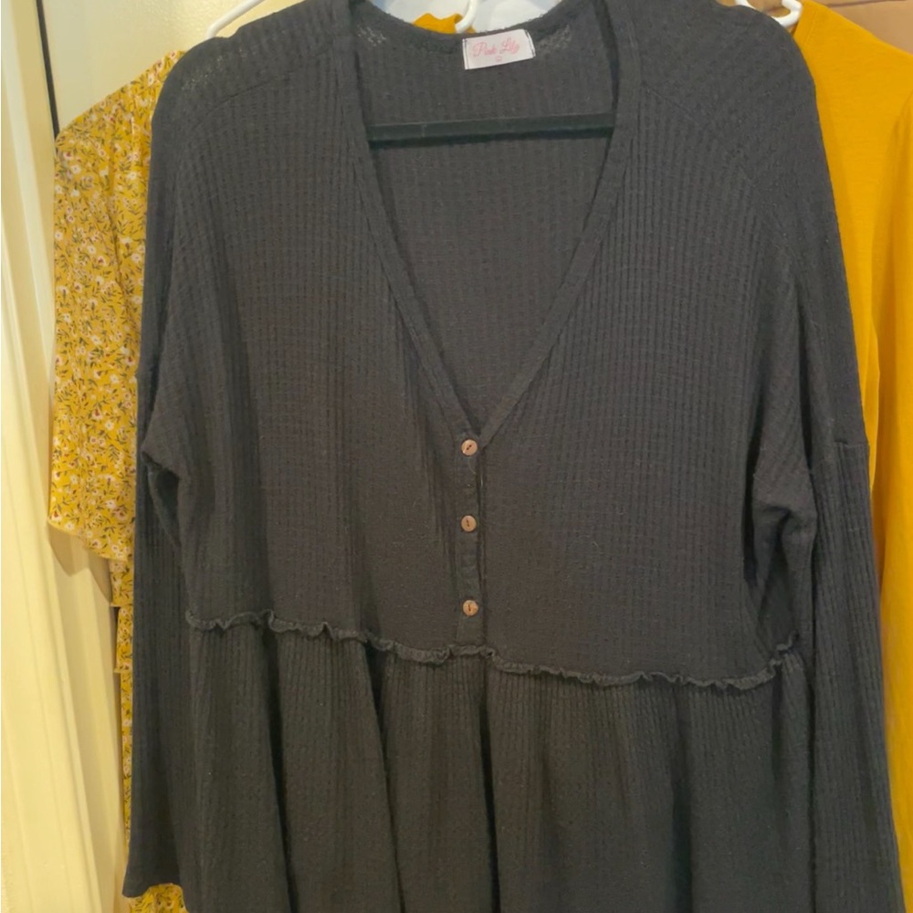 Black V-Neck Buttoned Lightweight Waffle Knit Top